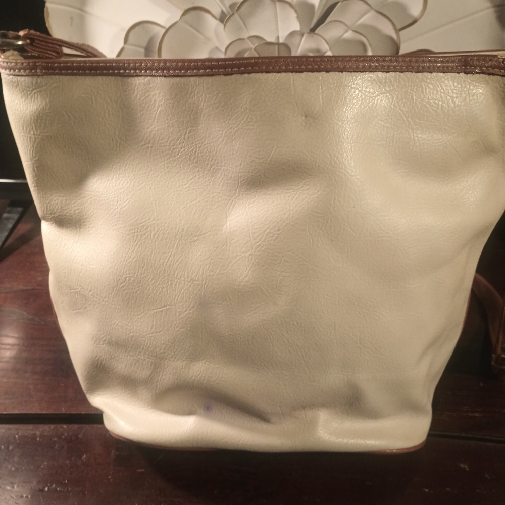 Purse - Picture 3 of 3